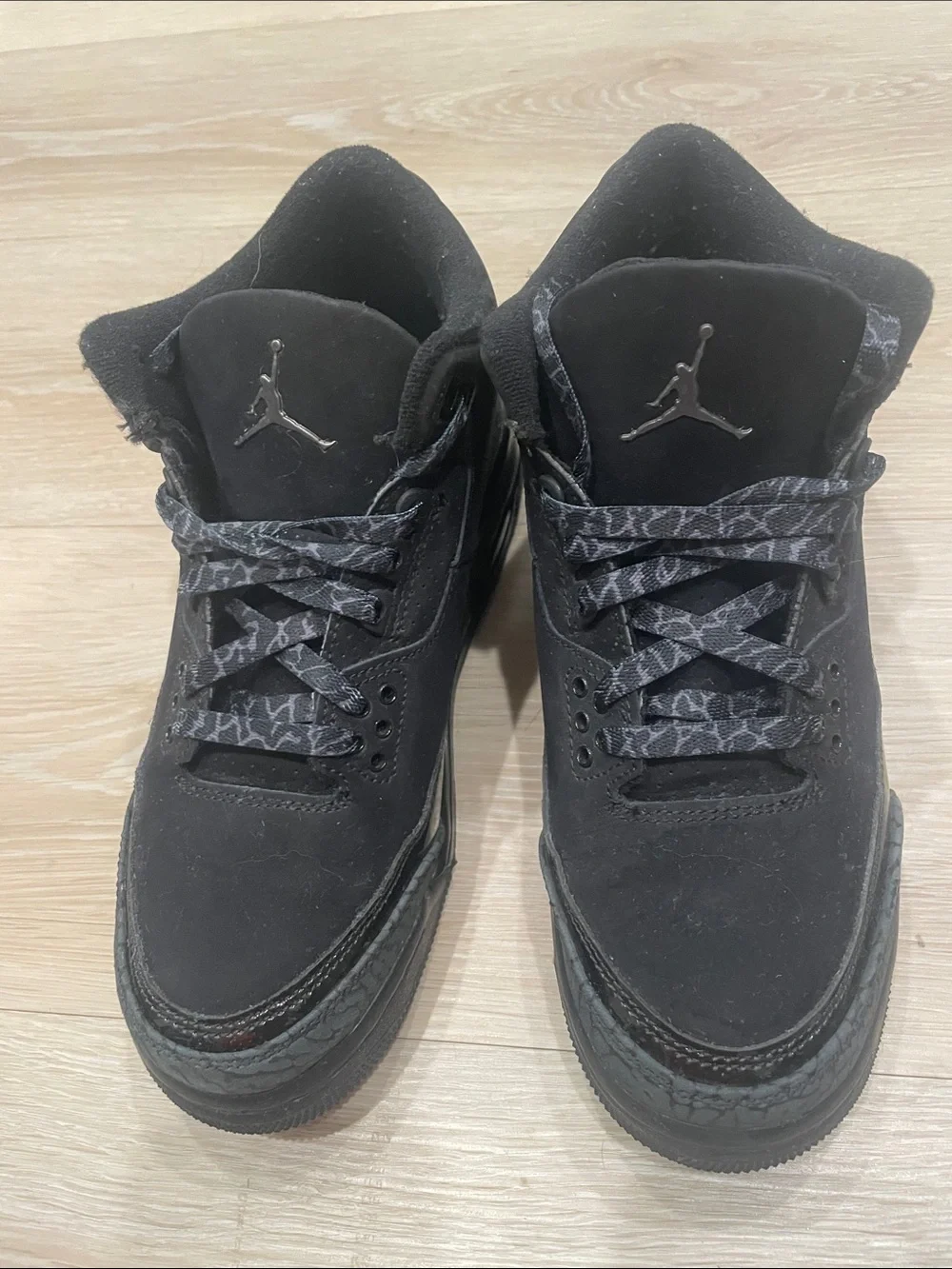 Jordan black cats